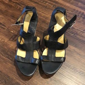 Nine West sandal